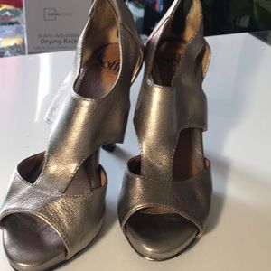 Sofft heels ⭐️ 2/$20⭐️